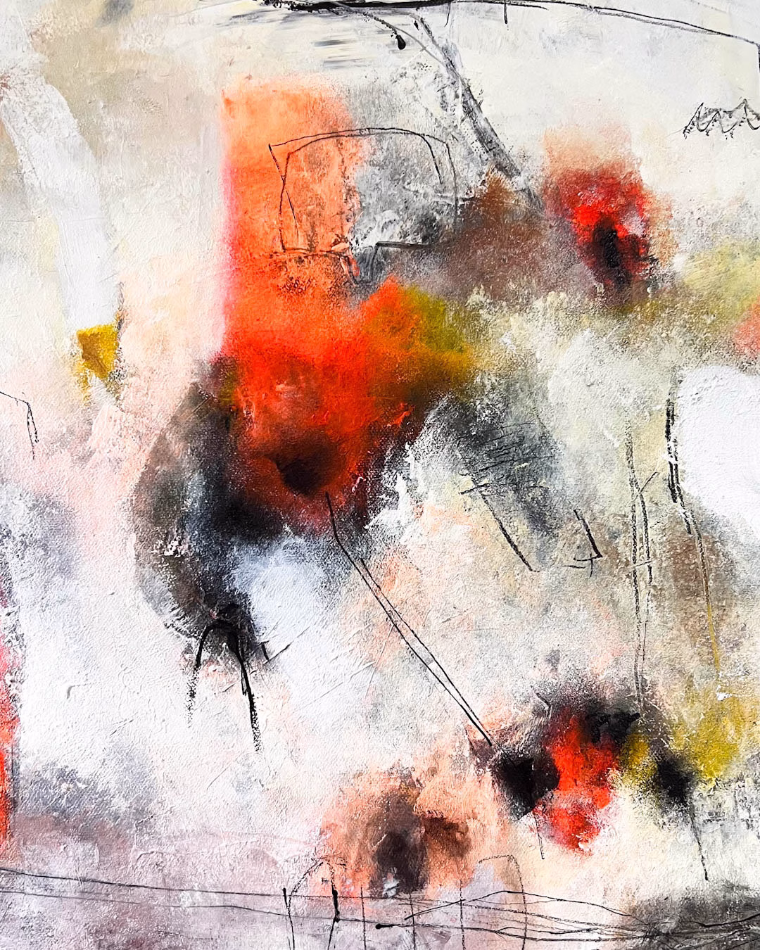 Abstraktes Originalgemälde „Can You Hear Them Sing?“ (100 × 80 cm) in Rot, Schwarz und Grau – Acryl und Mixed-Media von Christina Eva Walz.