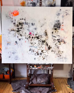 EXCAVATING MEMORY II
A new work — and yet part of an ongoing exploration.
Excavating Memory II continues the visual language of Excavating Memory I, but takes it somewhere entirely its own. Layers of paint, fragments of paper, traces, marks and textures build a surface that feels almost archaeological — as if something half-forgotten is slowly coming back to the surface.
I love working with paper because it carries traces of its own: it can be torn, layered, covered, revealed and transformed. In my paintings, these fragments become part of a larger landscape of memory, emotion and transformation.
• Mixed Media & Collage on Canvas
• 120 × 150 cm | 47.2 × 59.1 in
A large work is not just something you hang on a wall.
It can change the atmosphere of an entire room — and become part of your everyday life.
If you’ve been thinking about living with an original artwork, maybe this is your sign. ✨
DM me for details.
#MixedMediaArt #CollagePainting #ContemporaryArt #OriginalArtwork #ArtCollector